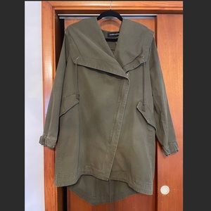 Asymmetrical fold over utility jacket